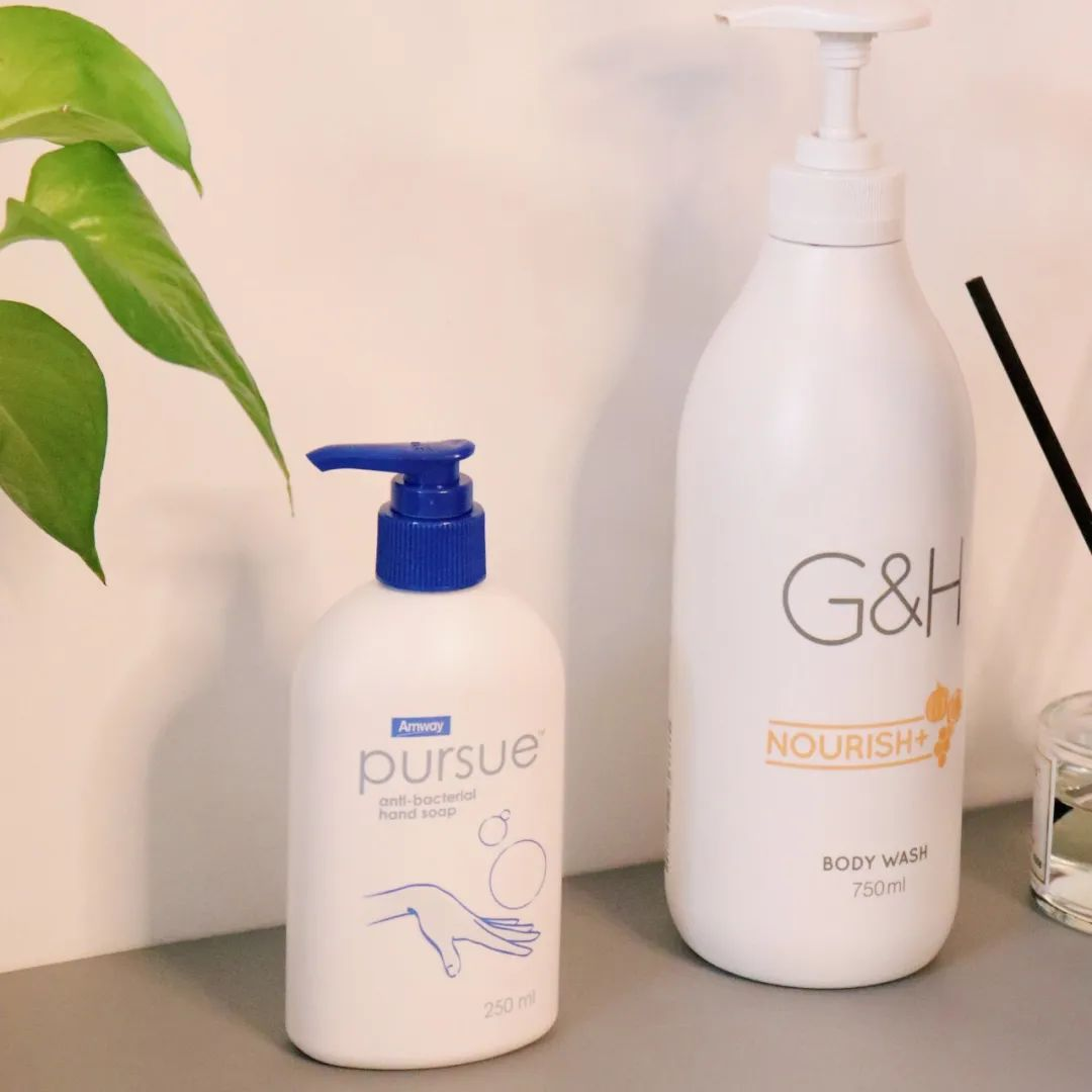 Amway
 pursue
 anti-bacterial hand soap
 250 ml
 G&H
 NOURISH+
 BODY WASH
 750ml