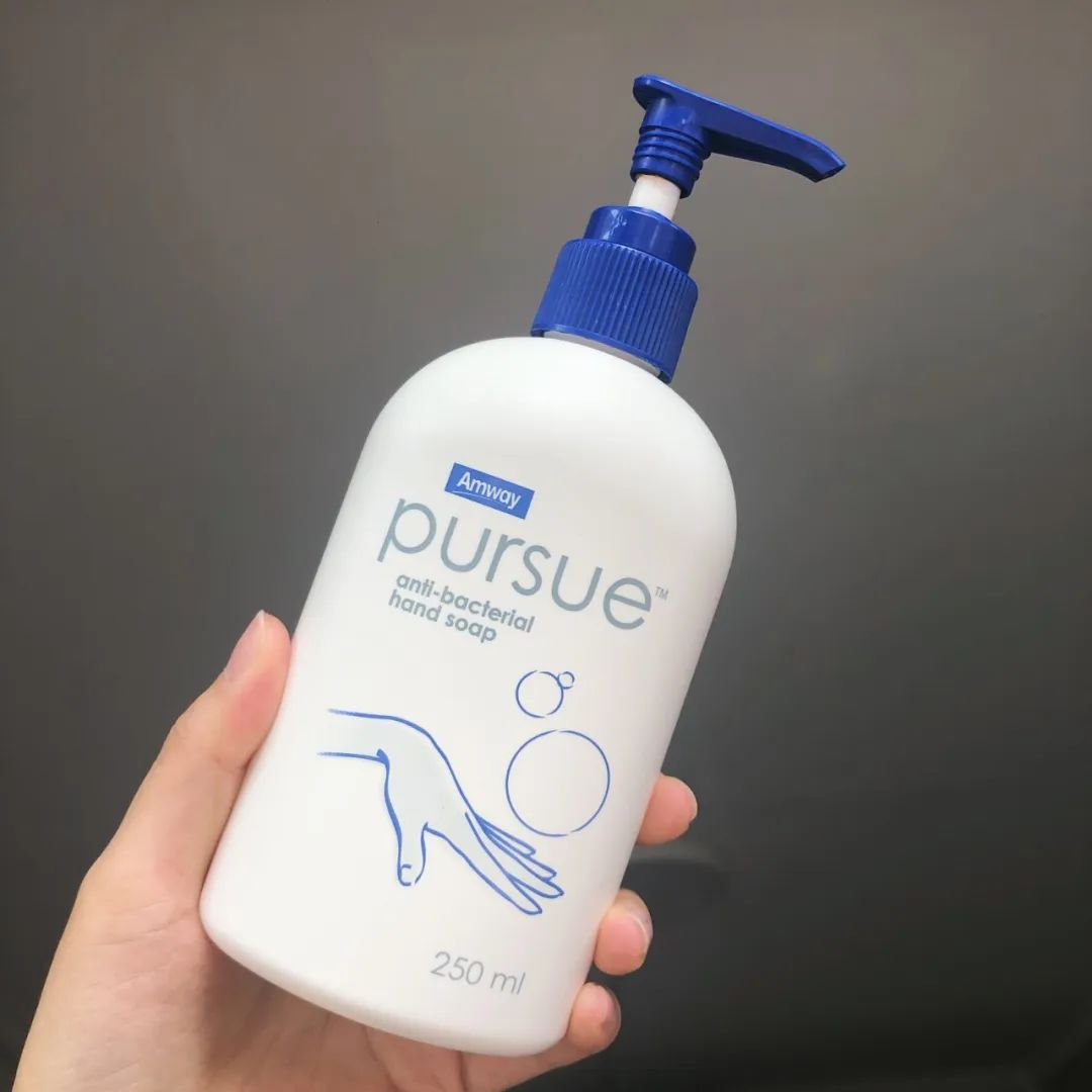 Amway
pursue™
anti-bacterial hand soap
250 ml