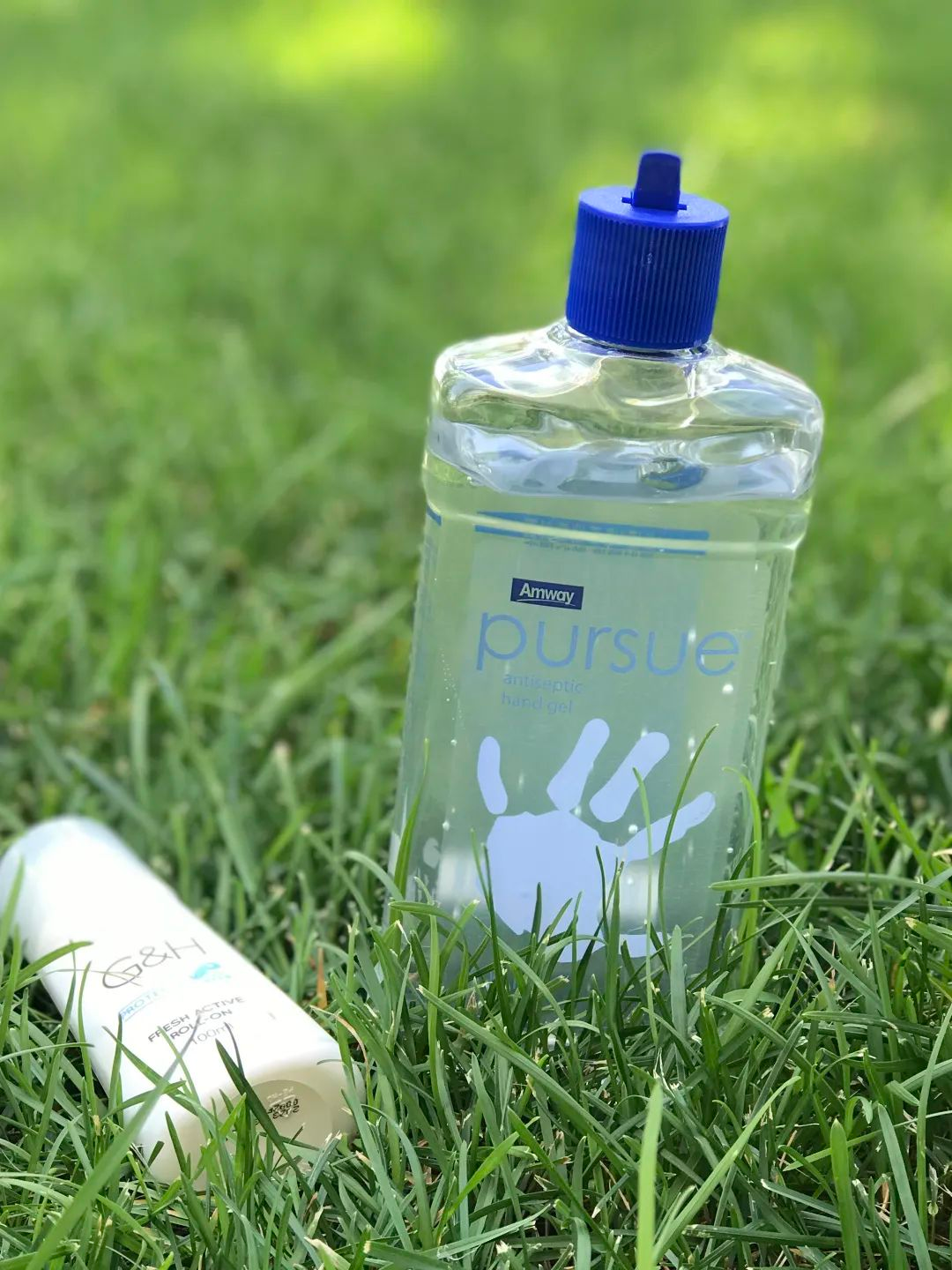 Amway

pursue

antiseptic hand gel